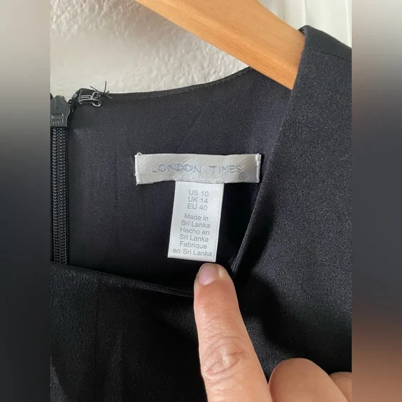 London Times women’s Side Tab Fit & Flare Dress - Picture 4 of 4